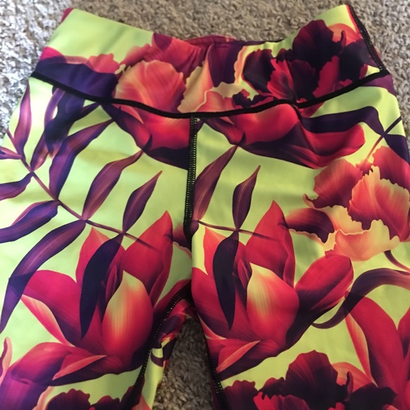 Leggings of the Month Club Leggings - Picture 2 of 7